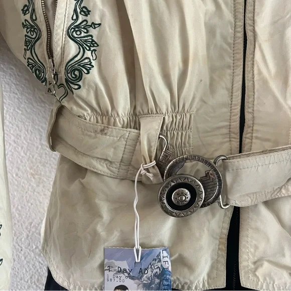 BOGNER Custom Ski Suit Embroidered Tan Black Snowboard Pants - Picture 4 of 11